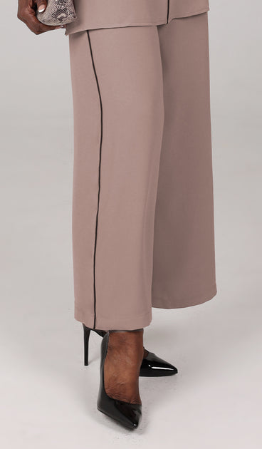 Dressy wide clearance leg trousers