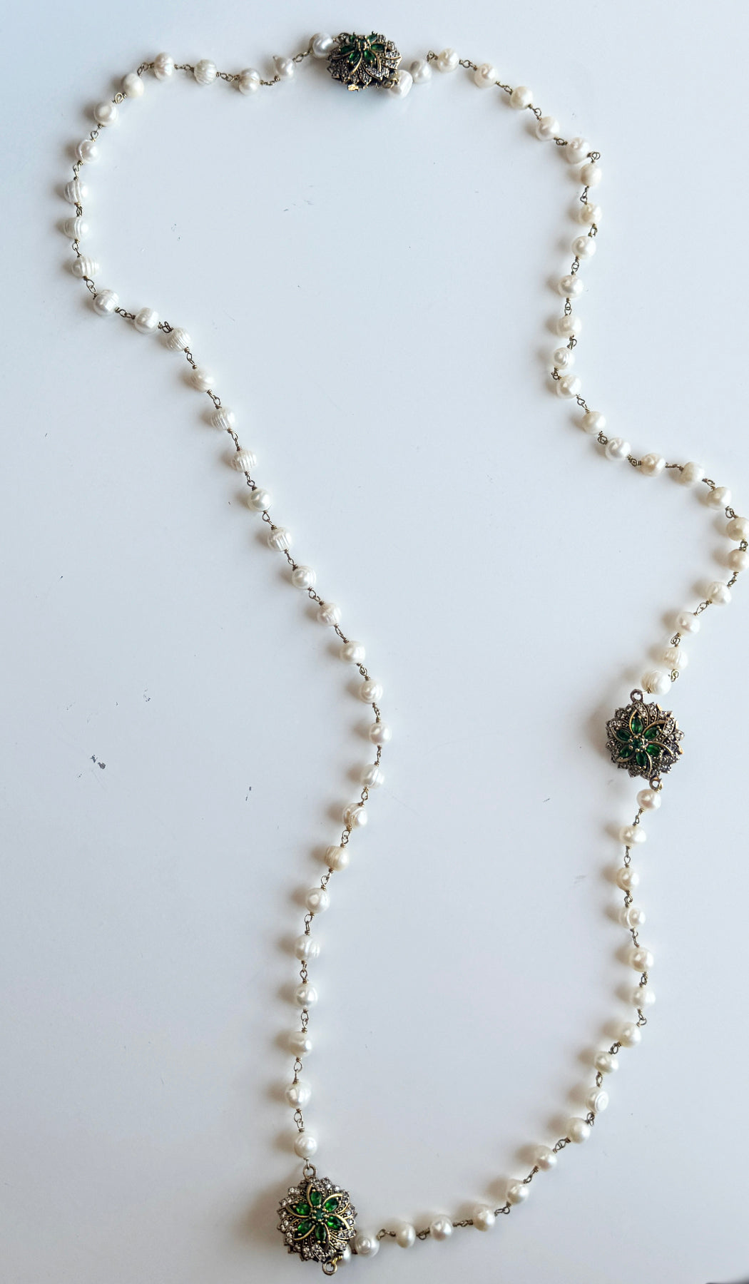 Long 2 way Pearl Strand Necklace - White/Green