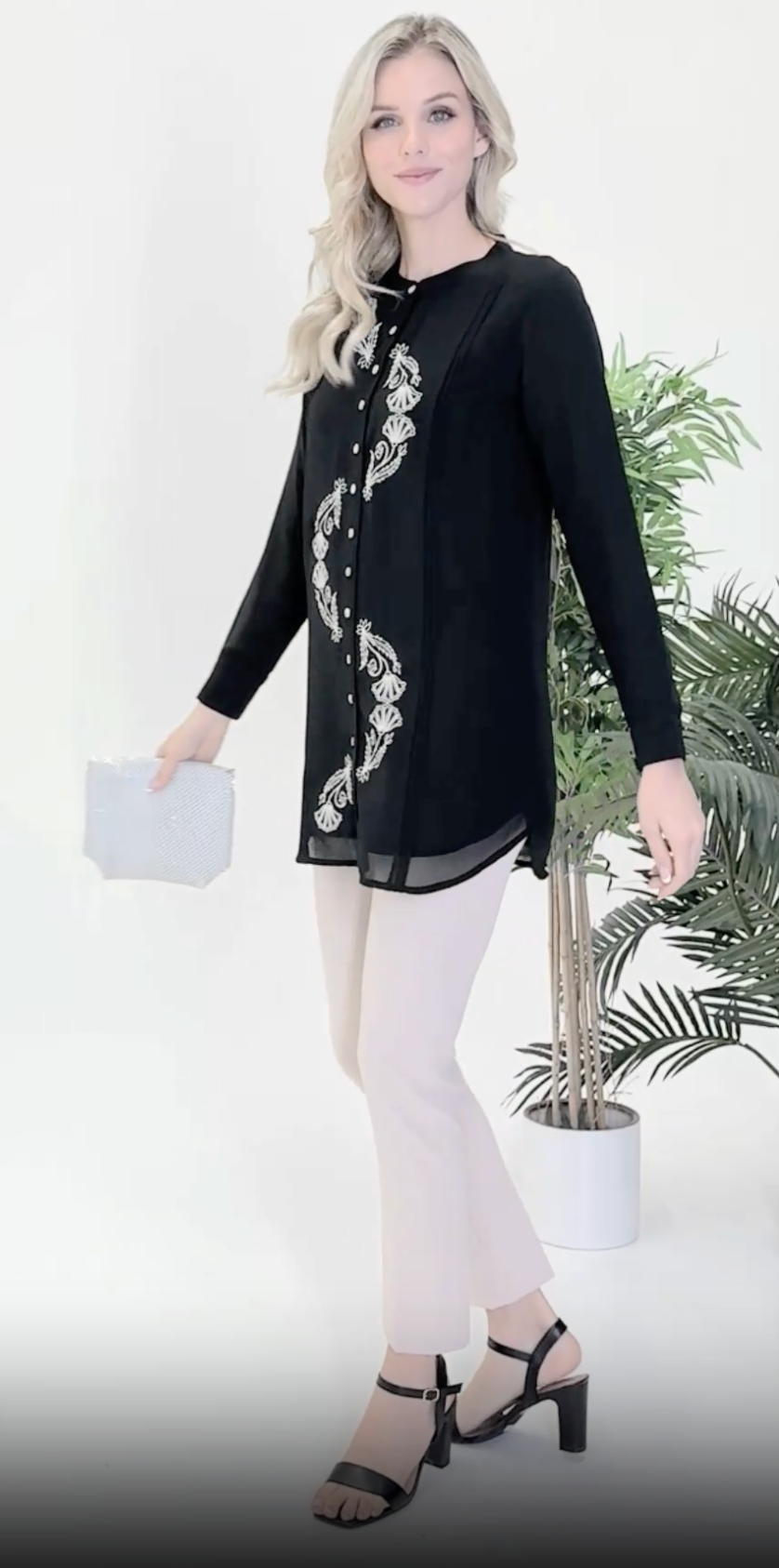 Aroosa Embroidered Chiffon Modest Button down Shirt - Black