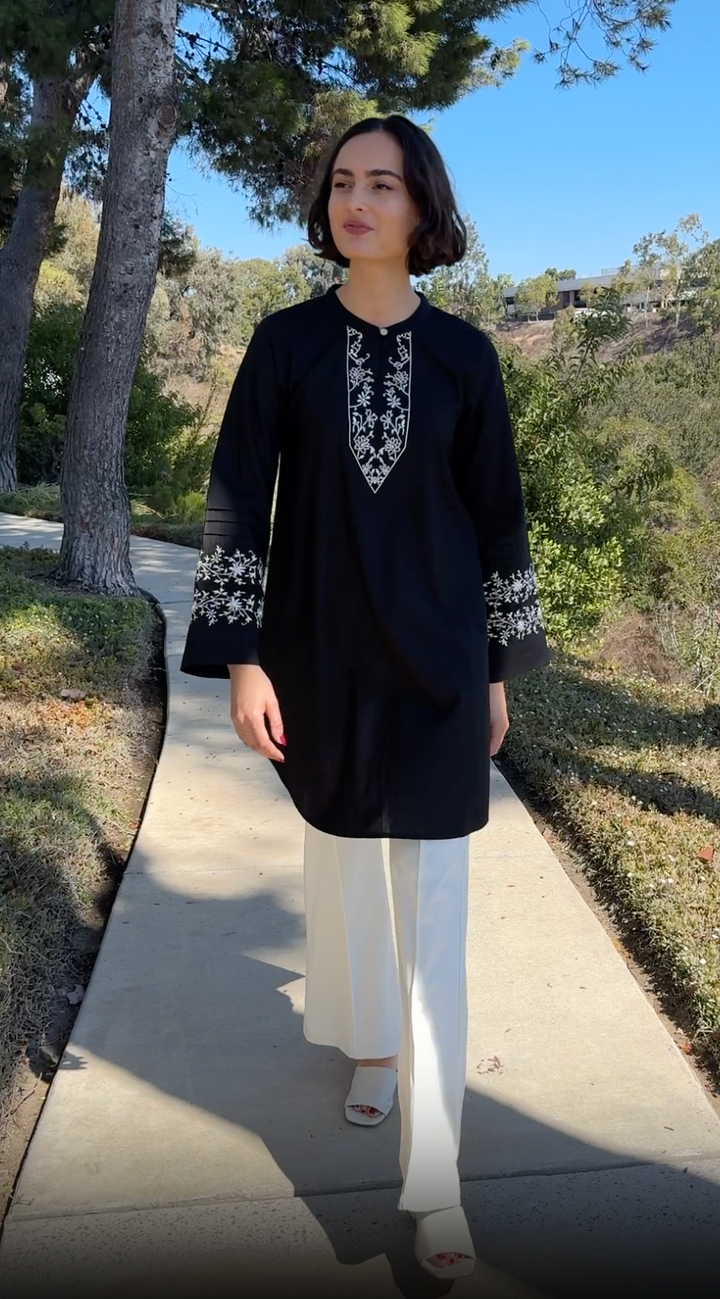 Zoha Embroidered Modest Cotton Feel Midi Tunic - Black/White