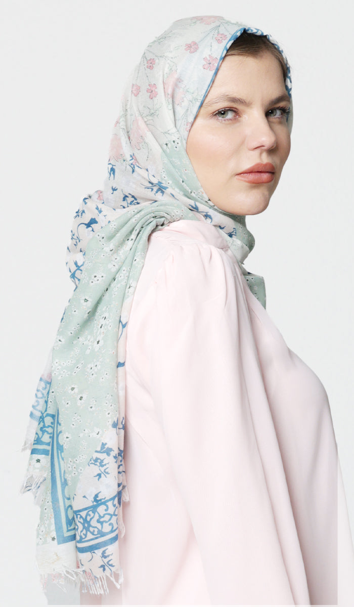 Floral Print Non-slip Cotton Wrap Hijab Scarf - Sage/Pink/Blue