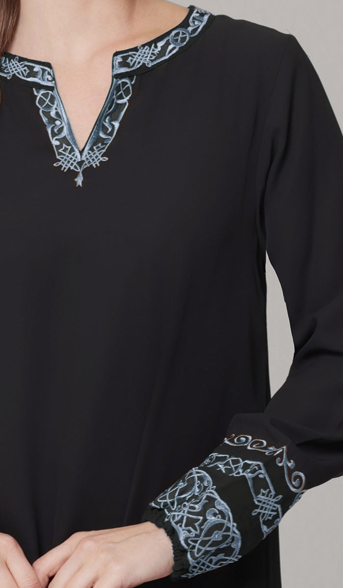 Hikmah Embroidered Modest Midi Tunic - Black/Blue