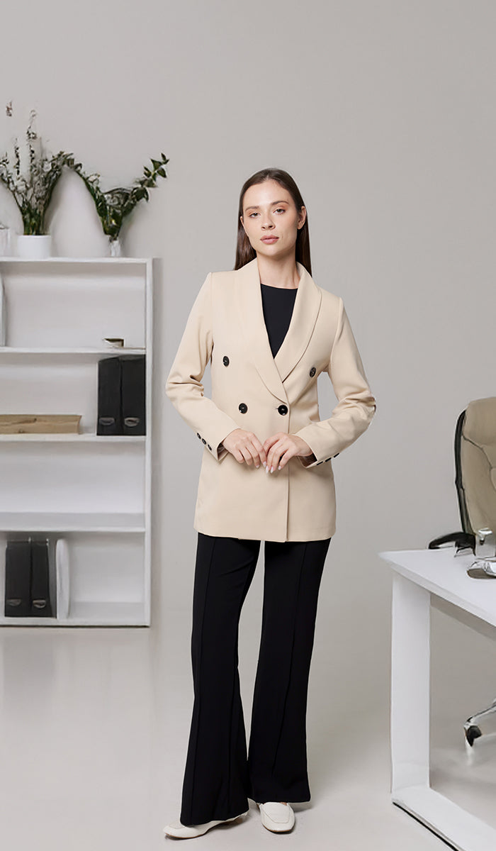 Veste blazer longue légère et confortable Lyla - Crème au beurre