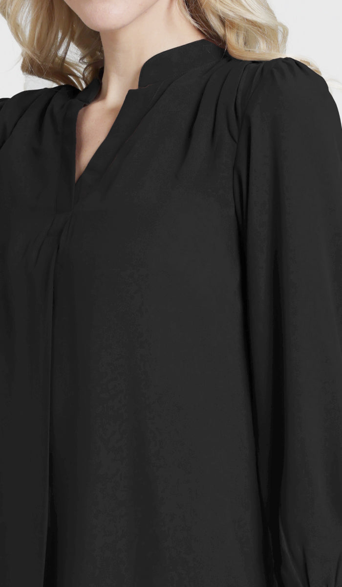 Details of modest Shaina tunic in Black.