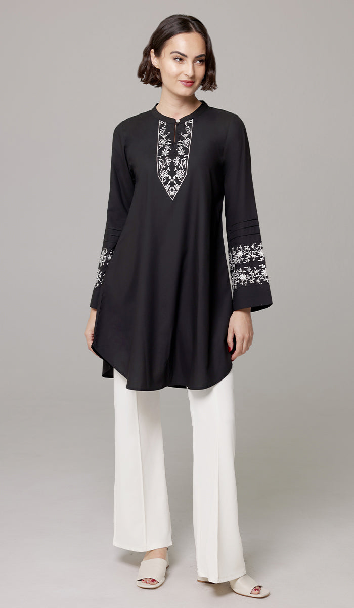 Zoha Embroidered Modest Cotton Feel Midi Tunic - Black/White