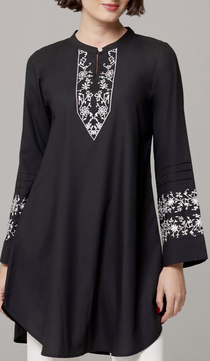 Zoha Embroidered Modest Cotton Feel Midi Tunic - Black/White