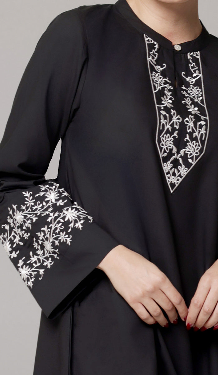 Zoha Embroidered Modest Cotton Feel Midi Tunic - Black/White