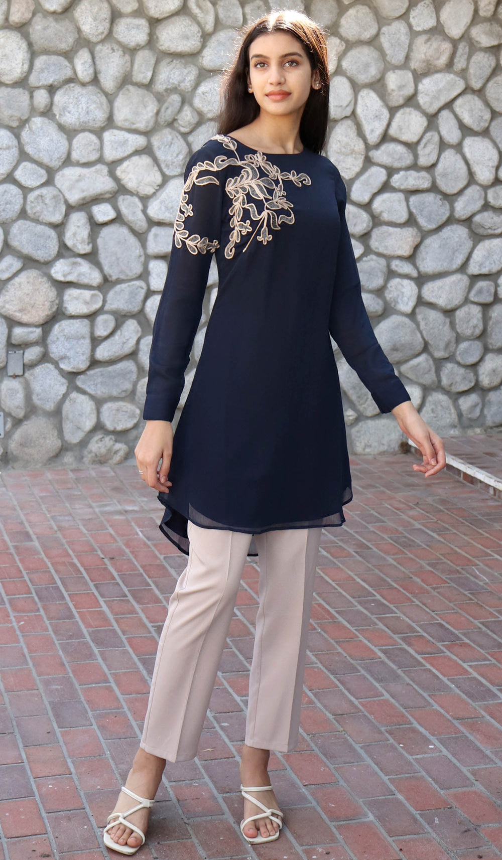 Woman wearing Selena modest tunic -in Navy Blue.