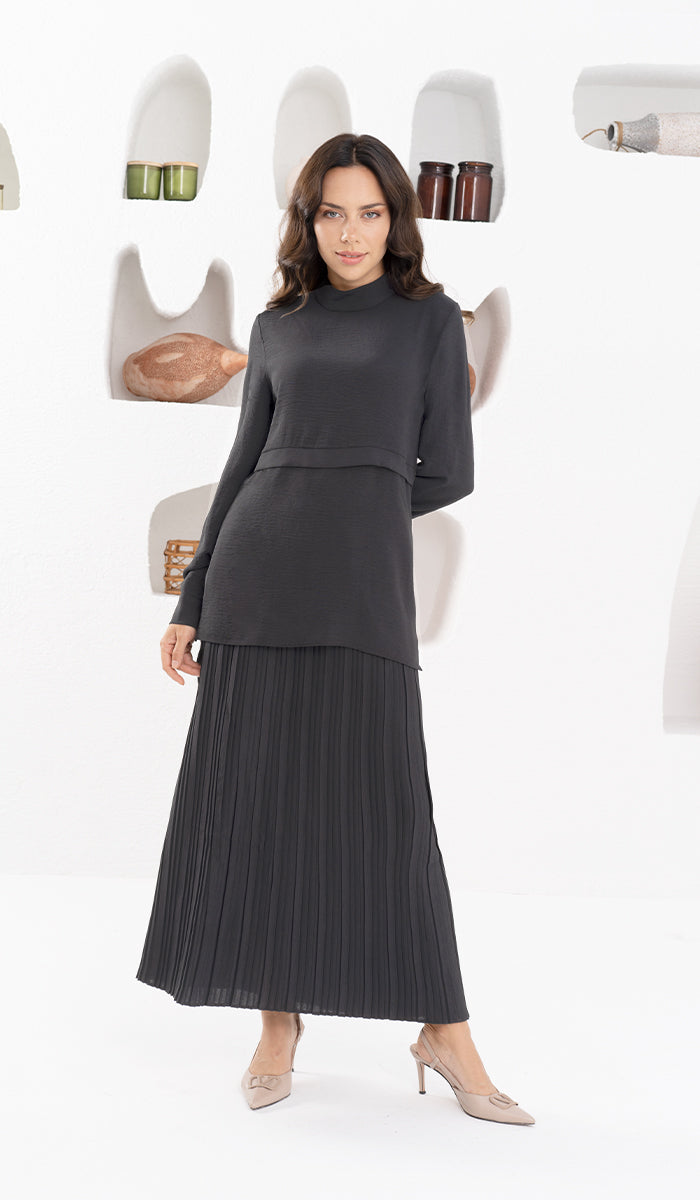 Valia Pleated Long Maxi Skirt - Black