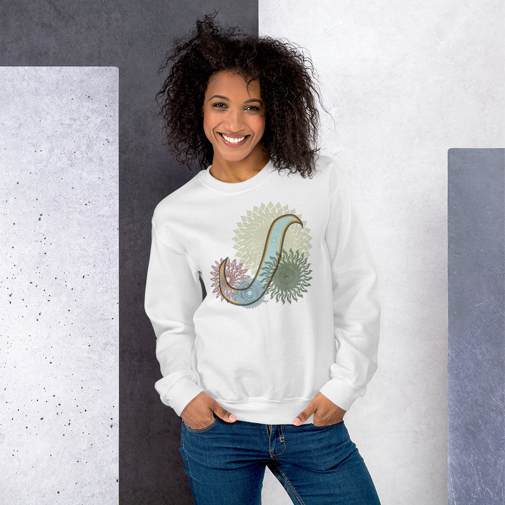 Pullover Sweatshirt with Arabic Initial Rā.